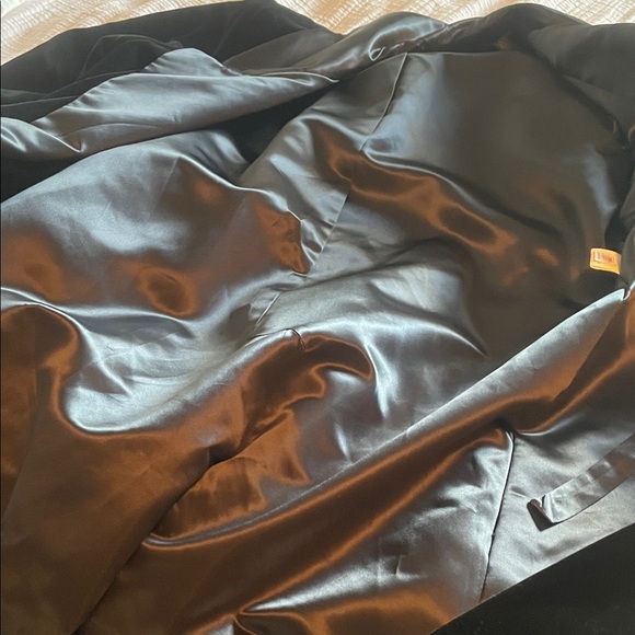 Drizzle Bergdorf Goodman Vintage Black Velvet Women's Coat - Picture 8 of 8